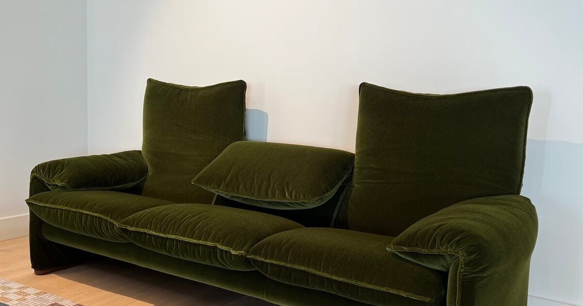 Cassina Maralunga Sofa - Showroom Sale