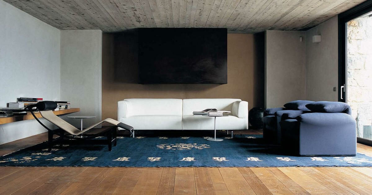 Cassina Met Sofa by Piero Lissoni | Context Gallery
