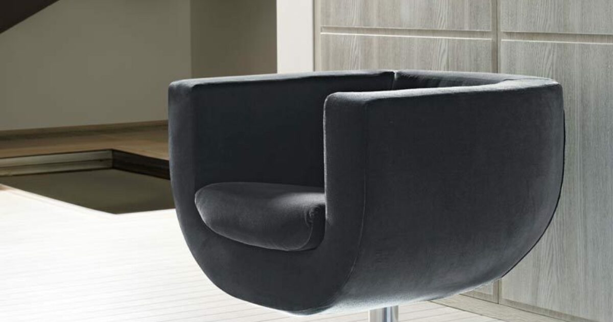 B&B Italia Tulip Lounge Chair | Context Gallery